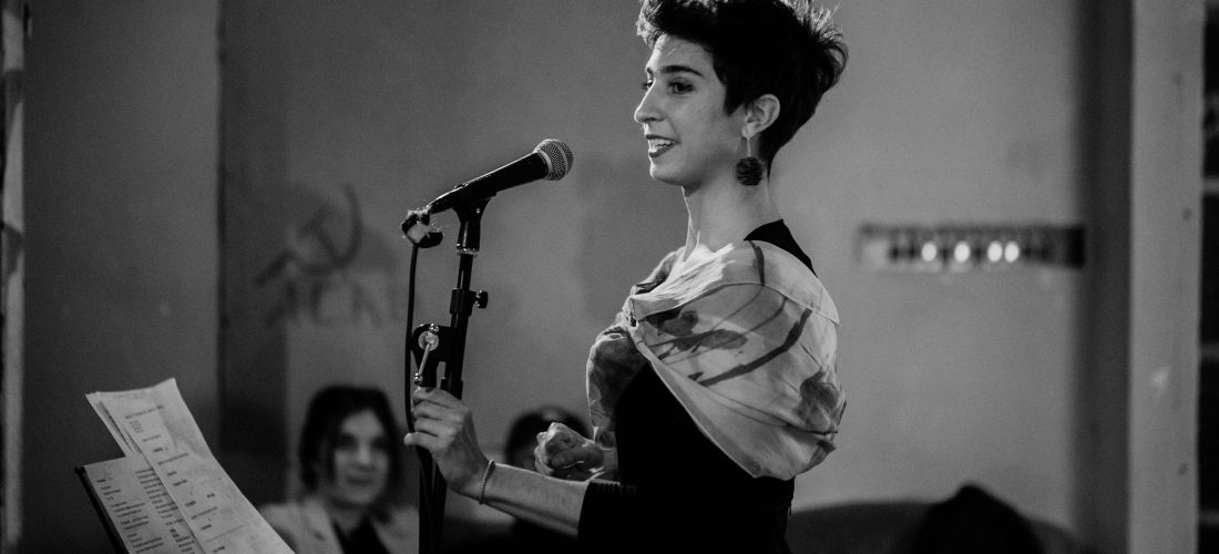 نغم خليجي: استكشف فرادة الموسيقى الخليجية