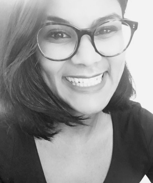 Zohra رئيسة قسم السينما