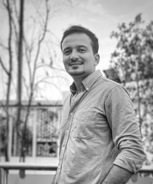 IMG_0482-scaled_500x600_acf_cropped_500x600_acf_cropped منسق تكنولوجيا المعلومات السمعية والمرئية