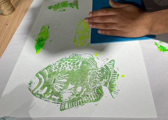 قدر مجنون: ورشة طباعة بتقنية الجيلي