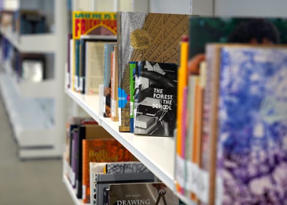 برنامج افتتاح مكتبة جميل