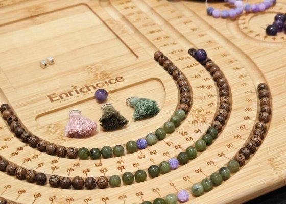 حرفة صناعة السبحة مع سميه السندي