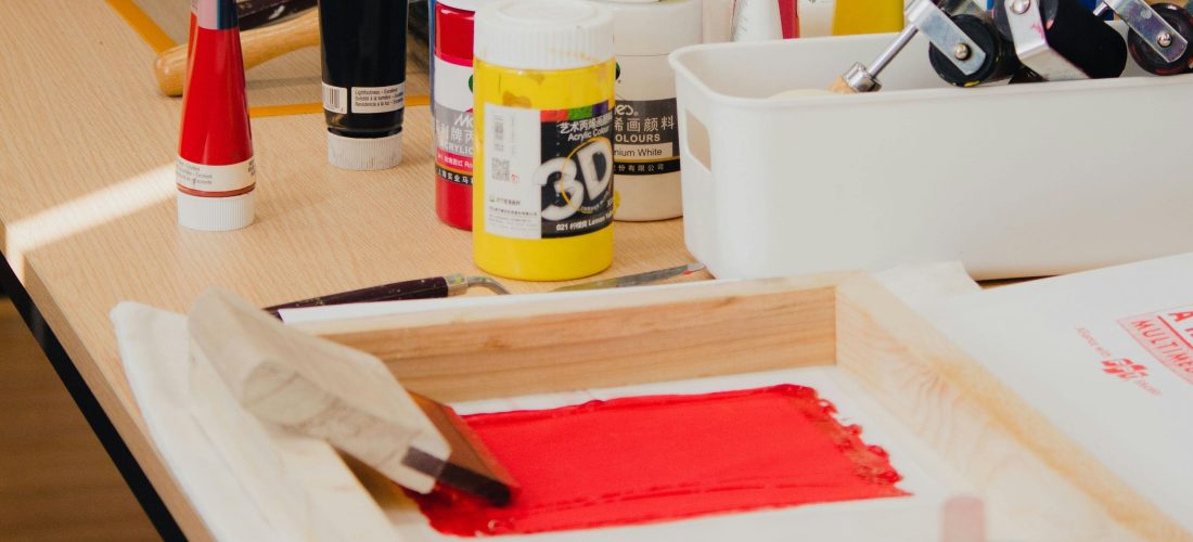 Hayy Makers | Wear it Again: Silk Screen Printing with Leen Kahaleh