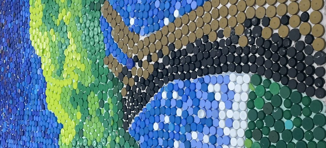 صناع حي |  يوم مفتوح: جدارية الأغطية البلاستيكية