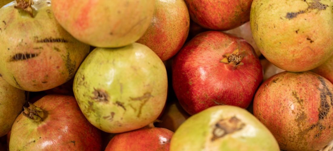 Hayy Markets | Azka Farmers Market: Pomegranates Edition